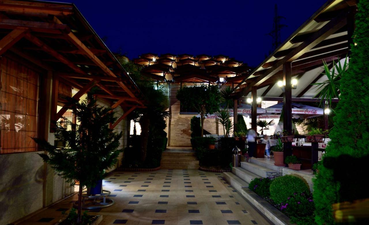 Hotel Olympia Touristic Village Vlorë Exterior foto